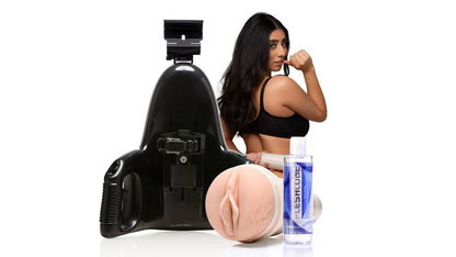 Universal Launch Violet Myers Pack - Fleshlight